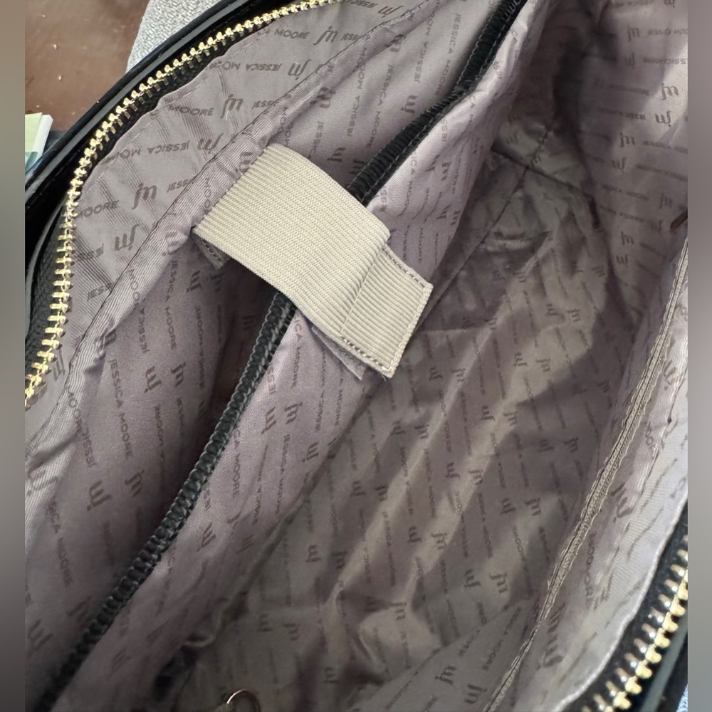 Jessica Moore Black Textured Travel Tote Bag NWT - Picture 9 of 15